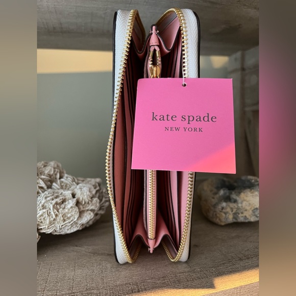 KATE SPADE Wallet - Picture 5 of 5